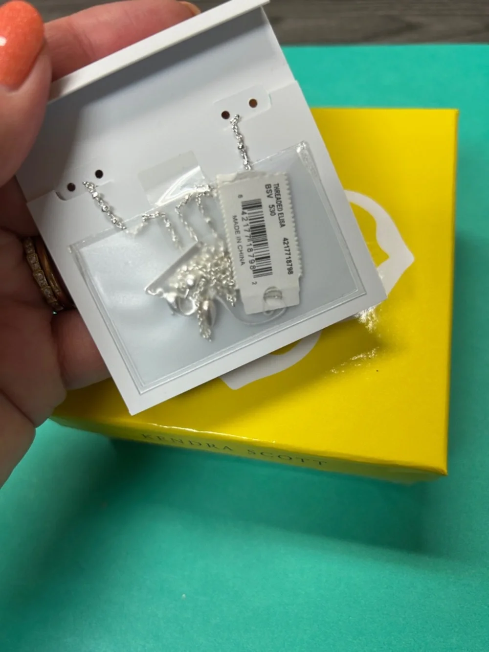 Kendra Scott Purple Iridescent Elisa Necklace - Picture 4 of 5